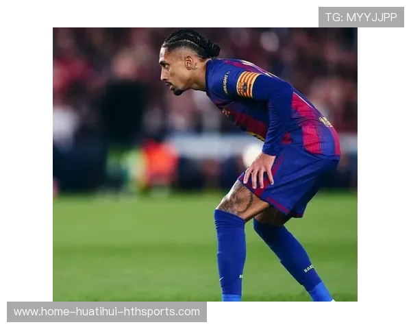 巴萨前场压迫让对手无所适从:从战术到训练的灵魂之力 巴萨前场压迫让对手无所适从:从战术到训练的灵魂之力