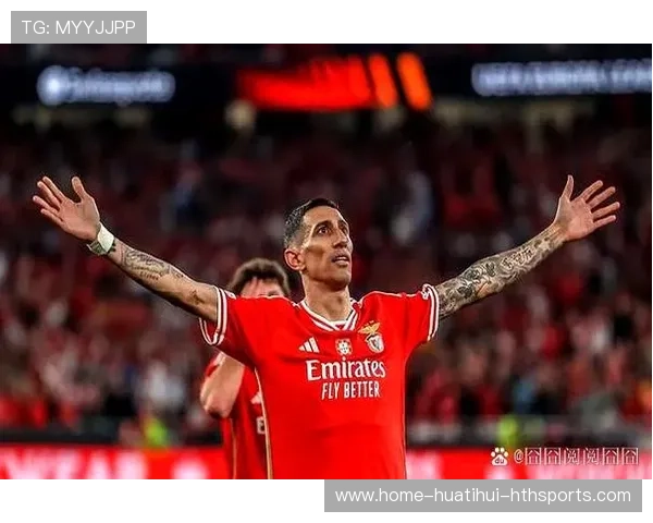 角球后点补射破门，带队拿下关键三分——这场逆袭让人热血沸腾！